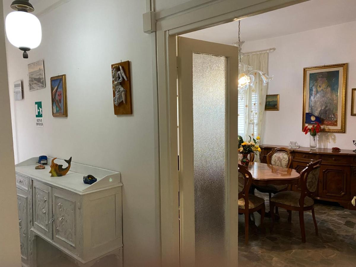 Appartamento Zia Gesina Lido di Ostia Eksteriør billede