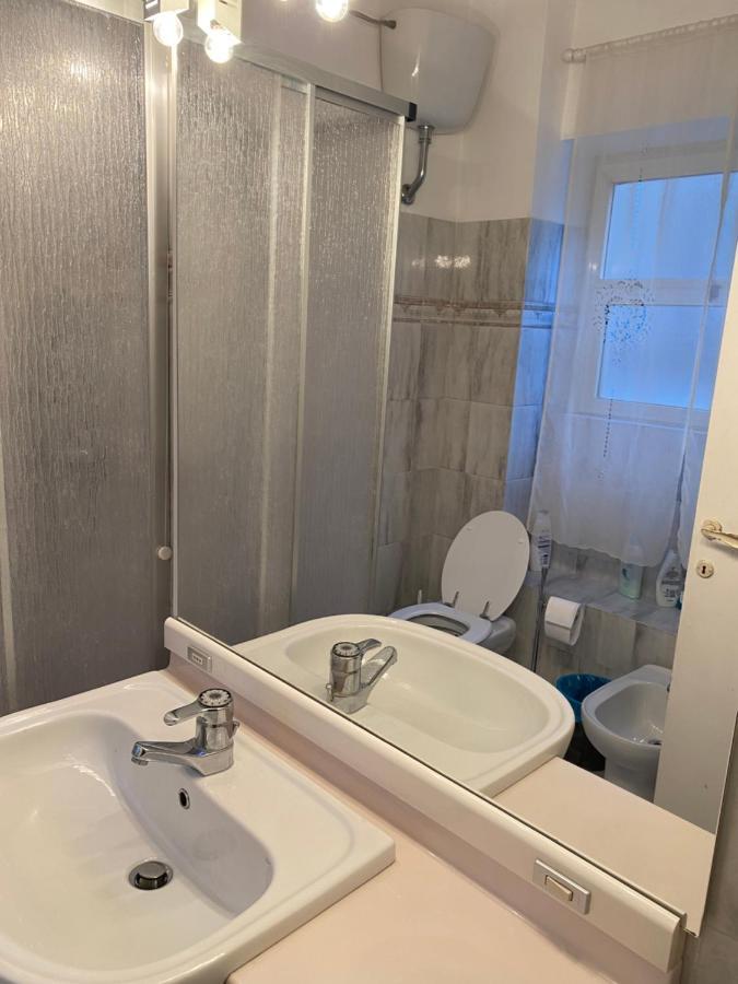 Appartamento Zia Gesina Lido di Ostia Eksteriør billede
